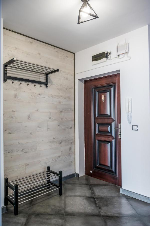 City View Apartment With 2 Bedrooms And Free Garage Blagoevgrad Bagian luar foto