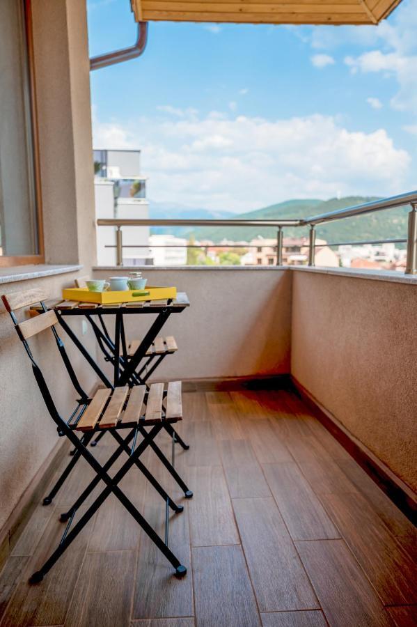 City View Apartment With 2 Bedrooms And Free Garage Blagoevgrad Bagian luar foto